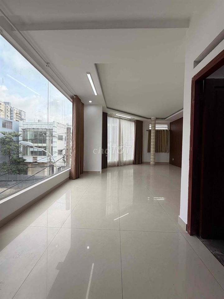 CHÍNH CHỦ  BÁN NHÀ MẶT TIỀN ĐƯỜNG . VỊ TRÍ CĂM GỐC HAI MẶT TIỀN KD