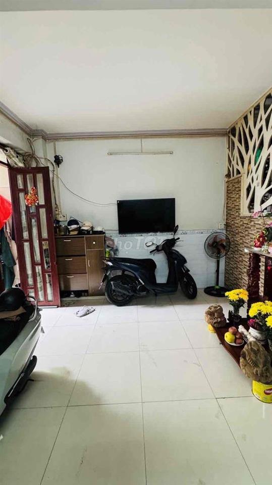 NHÀ GẦN MT CHỢ VẢI PHÚ THỌ HÒA – NGANG 8M – 2 CĂN RIÊNG BIỆT – DÒNG TI