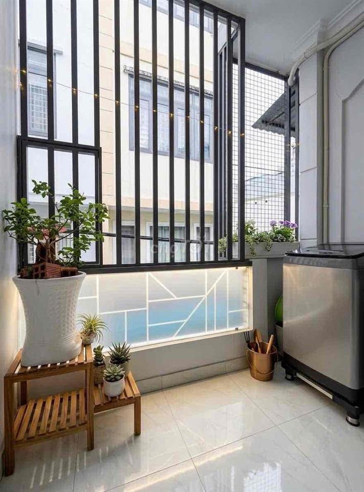 Chính chủ bán nhà 2 tầng hẽm ô tô ngay Tân Sơn Nhì, 56m2 sử dụng
