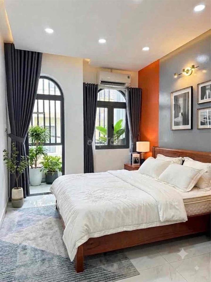 Chính chủ bán nhà 2 tầng hẽm ô tô ngay Tân Sơn Nhì, 56m2 sử dụng