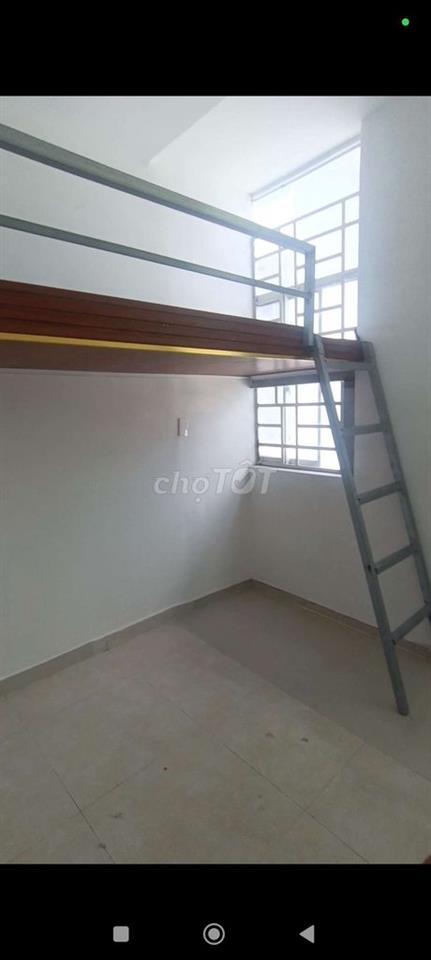 PHÒNG MỚI THOÁNG MÁT