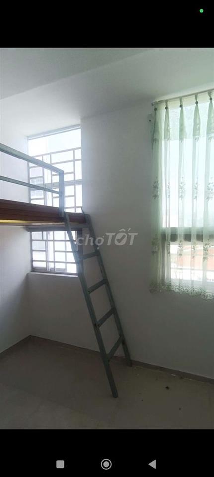 PHÒNG MỚI THOÁNG MÁT