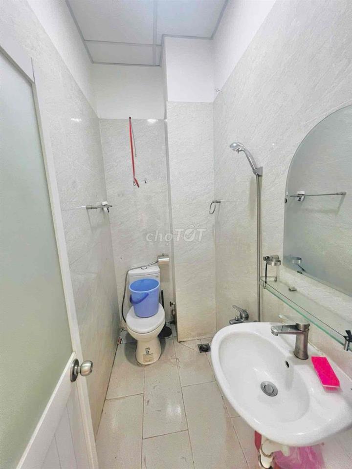 cho thuê phòng 16m2 gần Aeon giờ giấc tự do