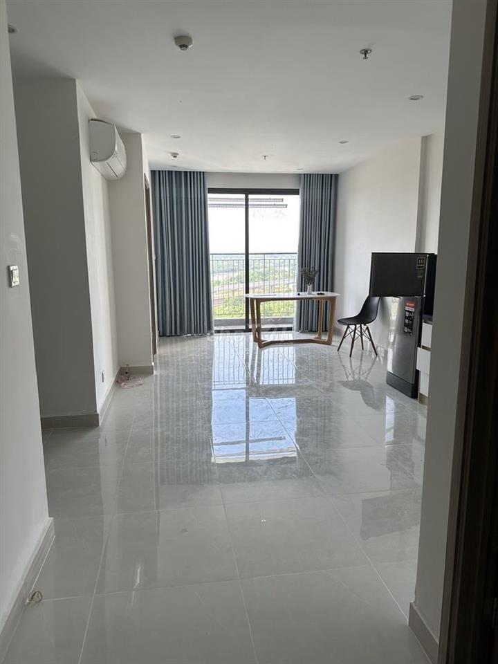 Cho Thuê CC Vinhomes Q9 02PN, 02WC