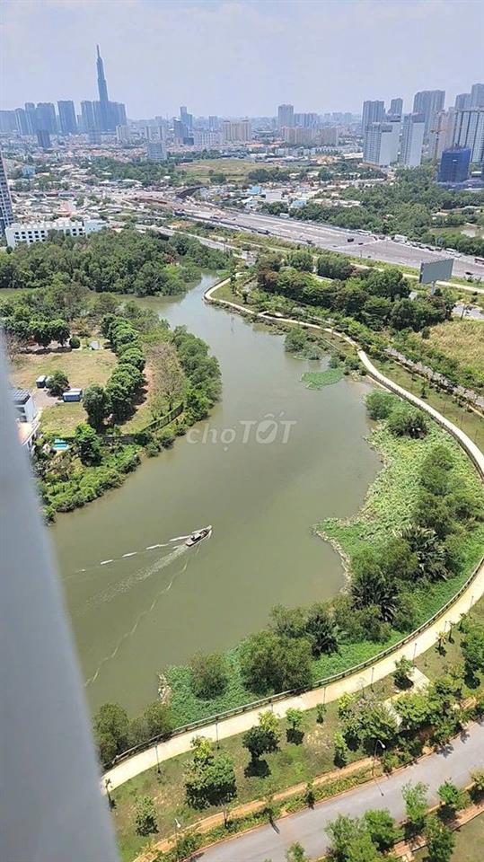 Palm Heights - cho thuê 3PN+,2WC view landmark 81. Nhà trống ở ngay