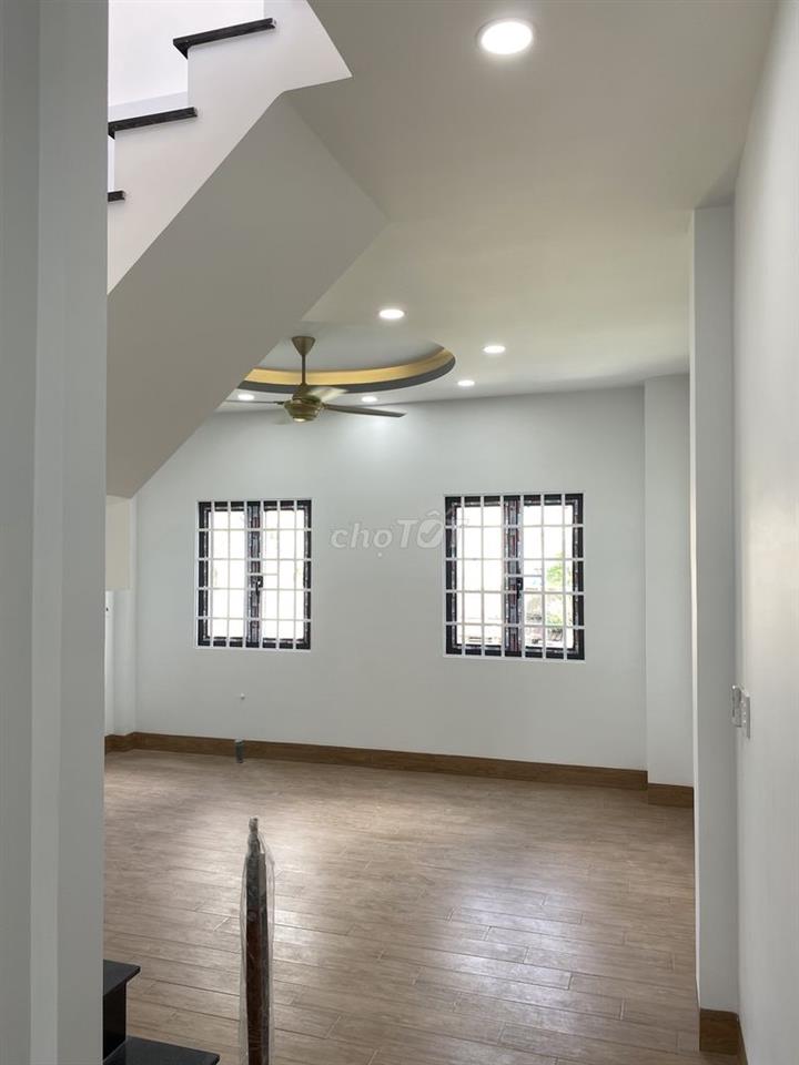 LÝ TƯỞNG VỪA Ở VỪA LÀM VĂN PHÒNG CTY