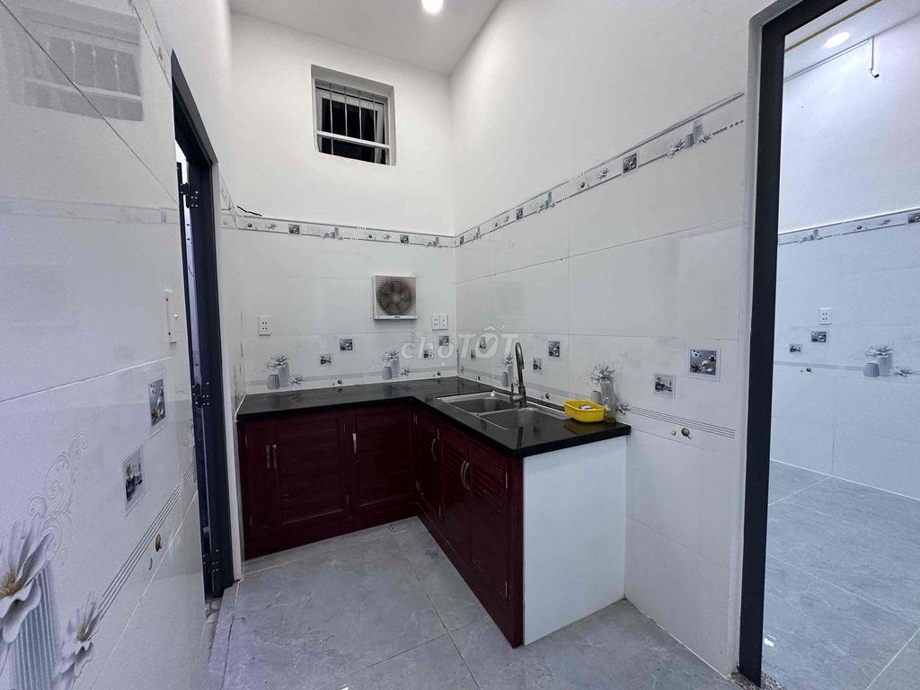 CHO THUÊ NHÀ NGUYÊN CĂN 40M² – NGAY SAU CHỢ ĐỖ XUÂN HỢP, Q.9