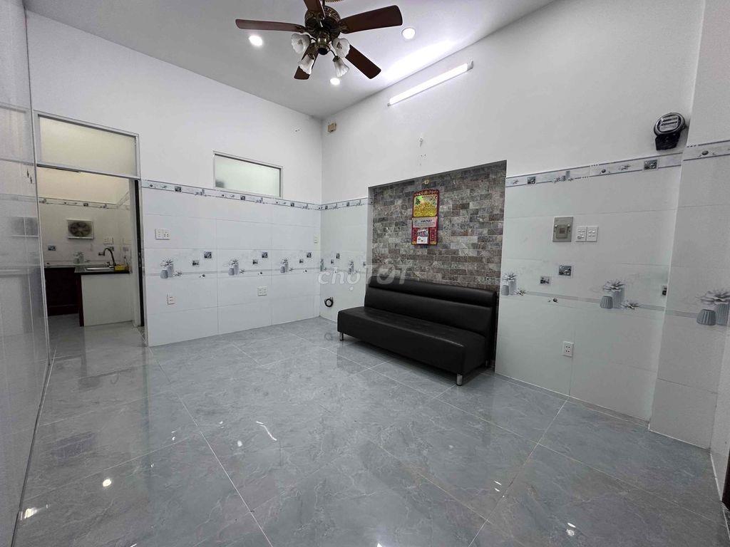 CHO THUÊ NHÀ NGUYÊN CĂN 40M² – NGAY SAU CHỢ ĐỖ XUÂN HỢP, Q.9