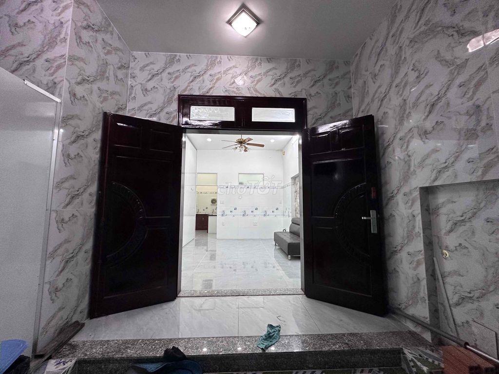 CHO THUÊ NHÀ NGUYÊN CĂN 40M² – NGAY SAU CHỢ ĐỖ XUÂN HỢP, Q.9