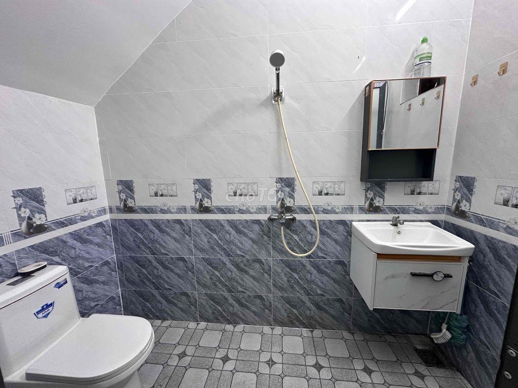 CHO THUÊ NHÀ NGUYÊN CĂN 40M² – NGAY SAU CHỢ ĐỖ XUÂN HỢP, Q.9