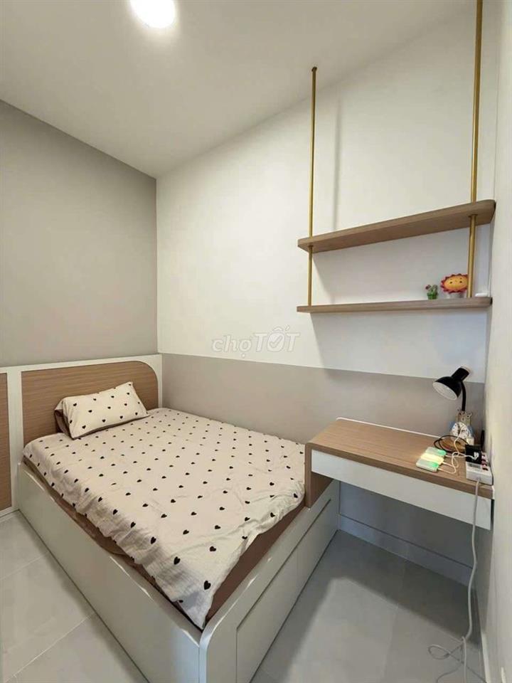 TÌM NỮ Ở GHÉP