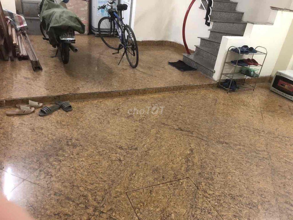 cho thuê căn hộ khép kín ngõ 189 Hoàng Hoa Thám, Ngọc Hà, Hà Nội