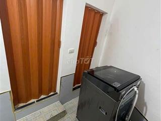 cho thuê nhà 158 nguyễn văn cừ giá chỉ 3.000.000