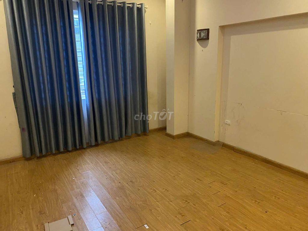 2tr7 ngay đầu đê 85 bát khối ở được luôn