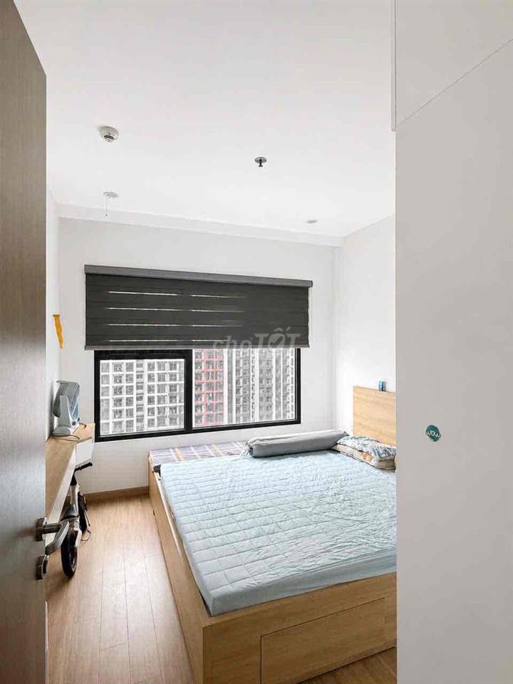 Cần bán  2 ngủ 55m Tầng Trung giá 3.5 TỶ   Vinhomes Smairt city