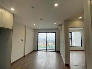 bán gấp căn hộ I1 , 2 ngủ 55m tầng trung chỉ 3.7TỶ Vinhomes Smary city