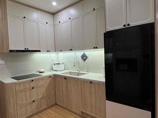 Cần bán gấp 2 ngủ 55m S3 , full đồ 3.5 TỶ Vinhomes Smart city