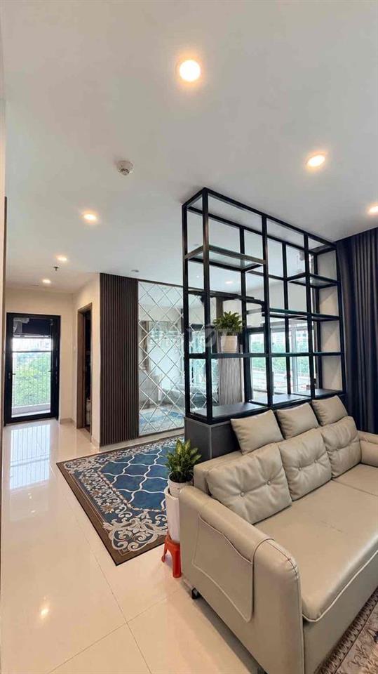 cần bán gấp căn S2 . 2ngủ+1 DT 63,4m giá 4.15 TỶ . Vinhomes Smart city