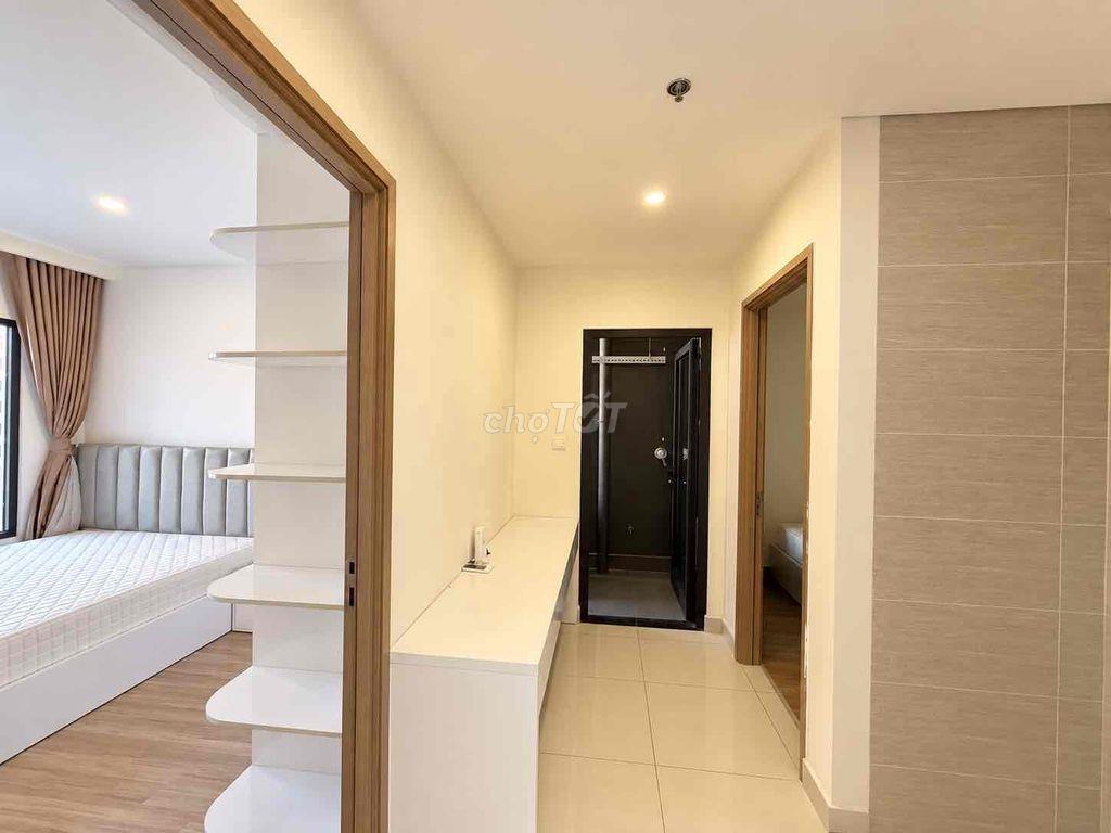 cần bán gấp 2 ngủ 54,5m Full nội thất , 3.45 TỶ Vinhomes Smart City