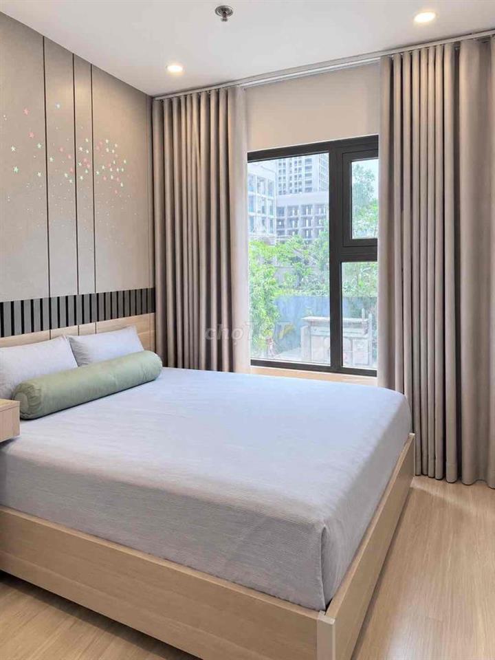 Cần bán gấp căn 2 Ngủ 55m S2 3.3 TỶ bao phí Vinhomes Smart City