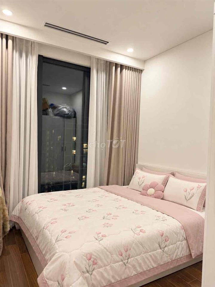 cần bán gấp 1n+ Mas B 42m giá 3.18 TỶ Vinhomes Smart City