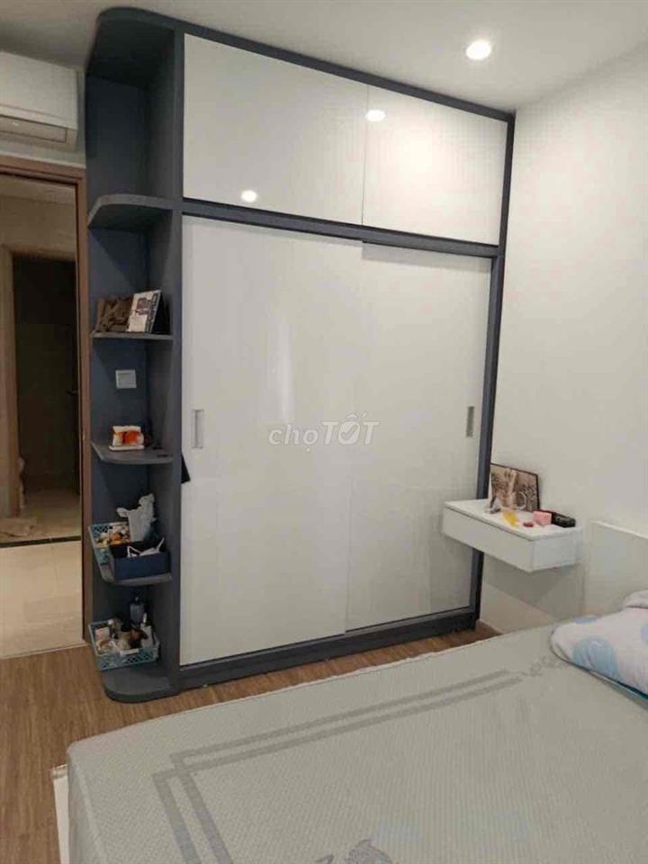bán gấp 2 Ngủ 55m S2, giá 3.3 Tỷ Vinhomes Smart City