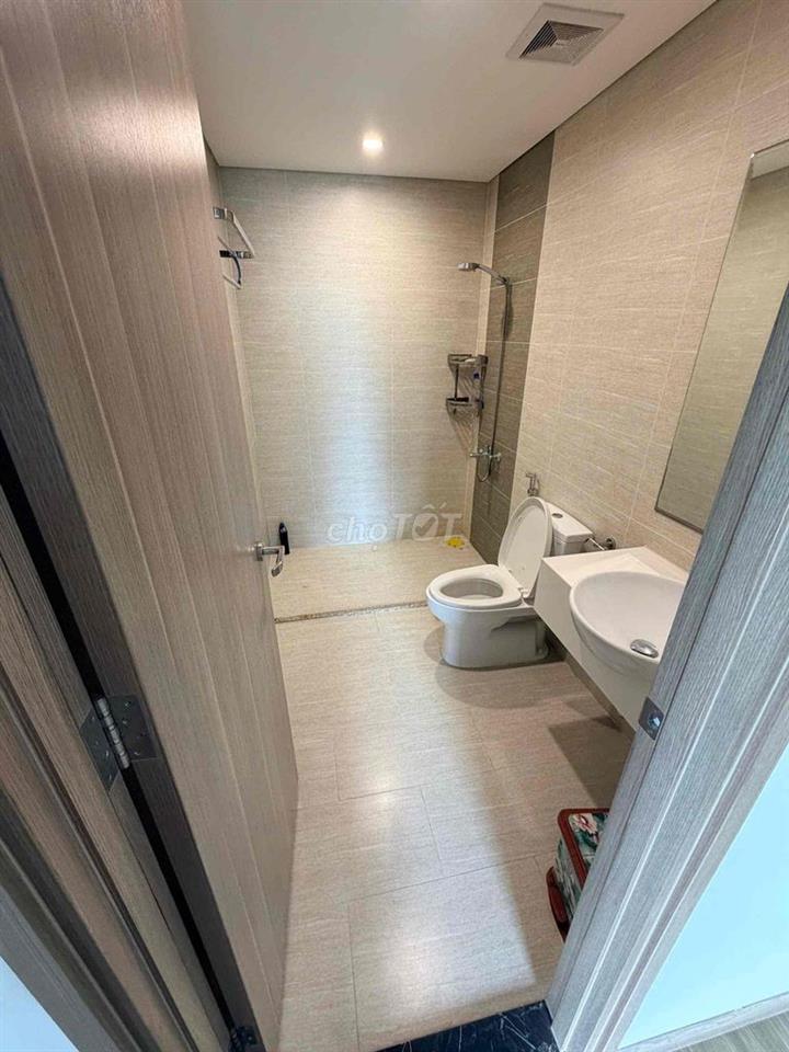 Cho thuê căn hộ 3n2wc toà S2