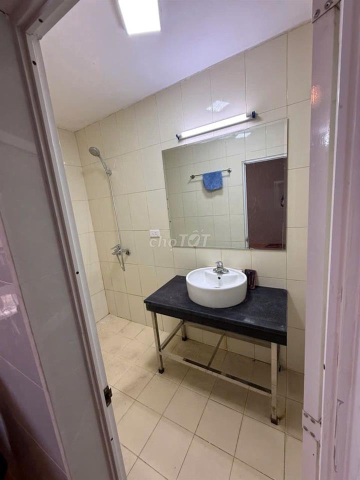 Chính chủ cho thuê nhà mới nâng cấp tại số nhà 238 Âu Cơ, HN đủ đồ