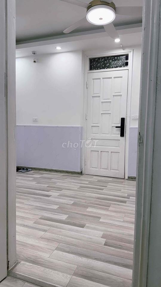 chính chủ cần bán nhanh căn CCMN phố giáp nhất phường thanh xuân