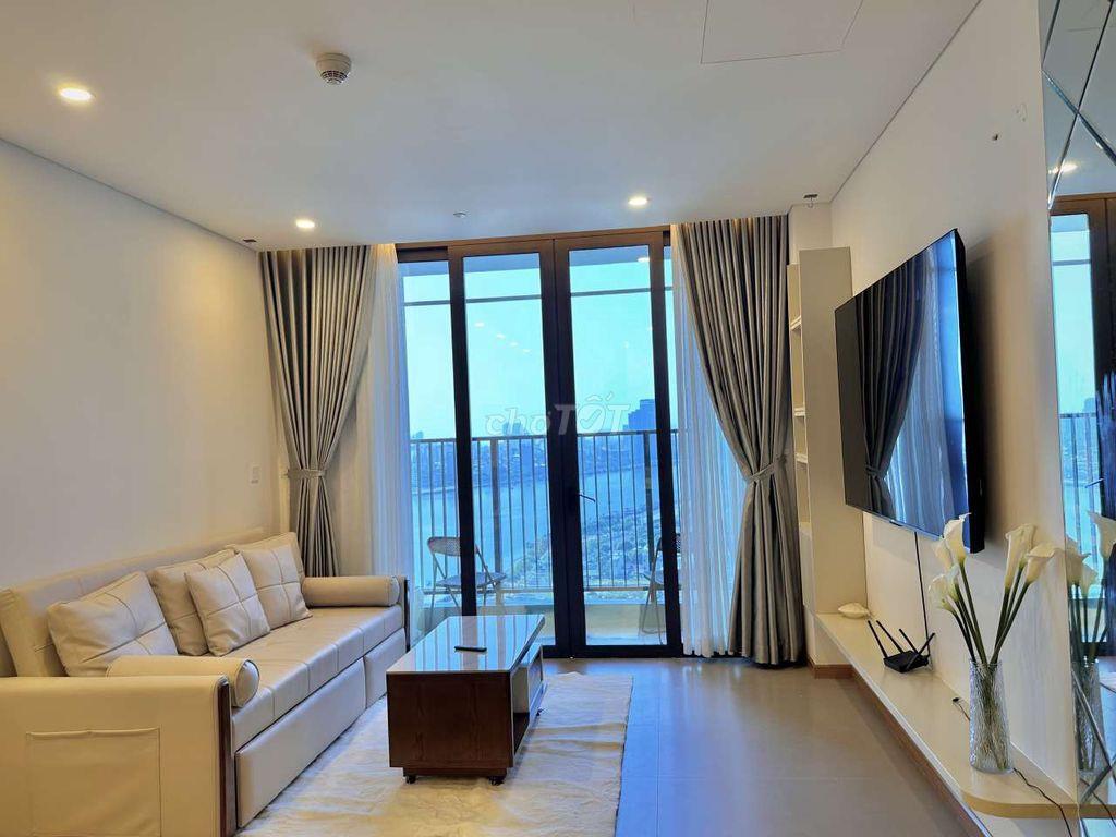 Luxury 2-Bedroom Apartment with Han River View at SAM Tower