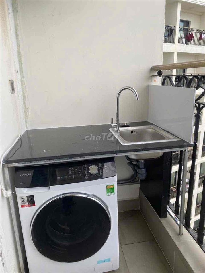 Hoà Bình Green toà nhà dát vàng. 1 Lê Văn Duyệt , Sơn Trà .