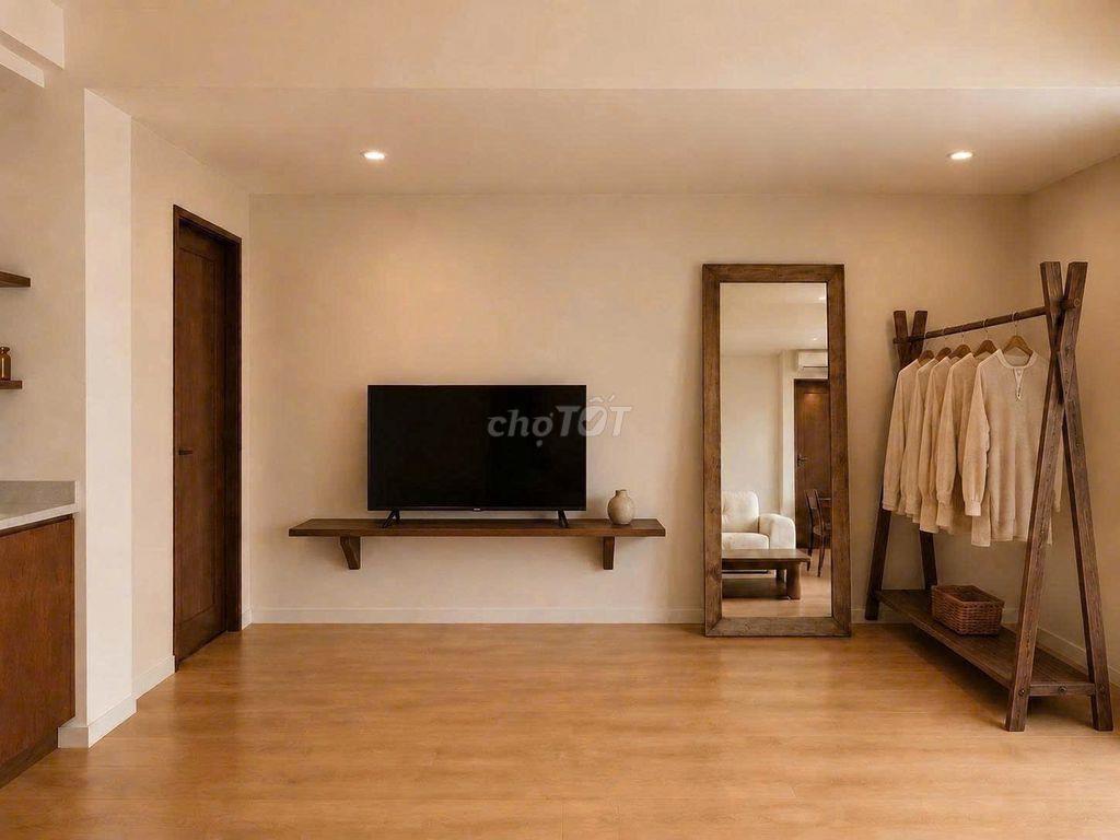 Căn studio 39m2 giá 14 triệu đường Trần Quang Diệu, cách biển 1.7km