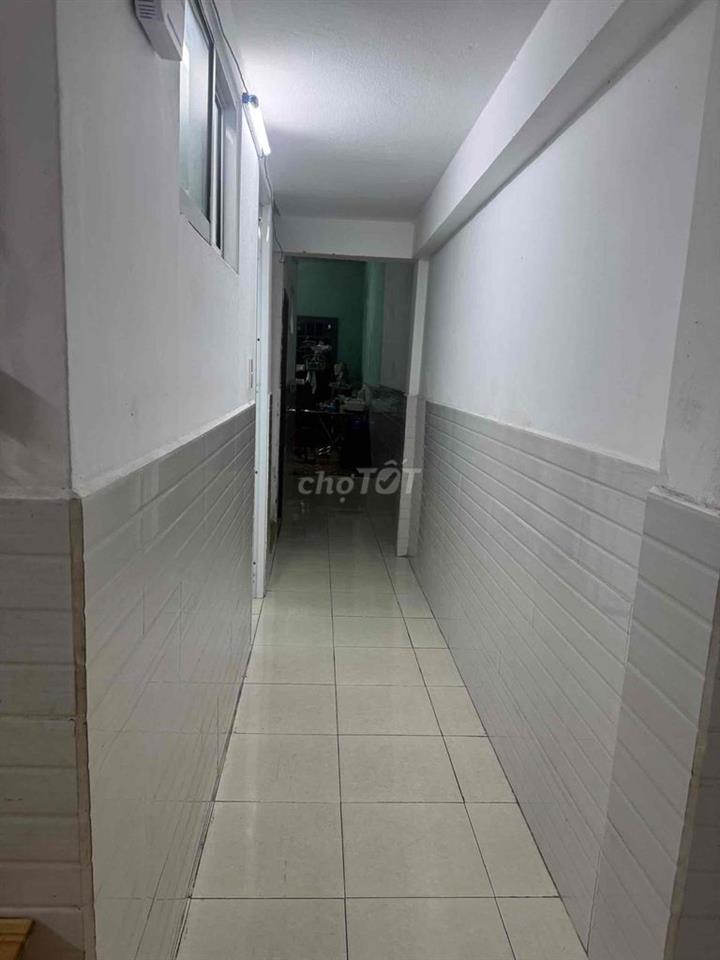 Bán nhà mê lửng 109 Phạm Quang Ảnh