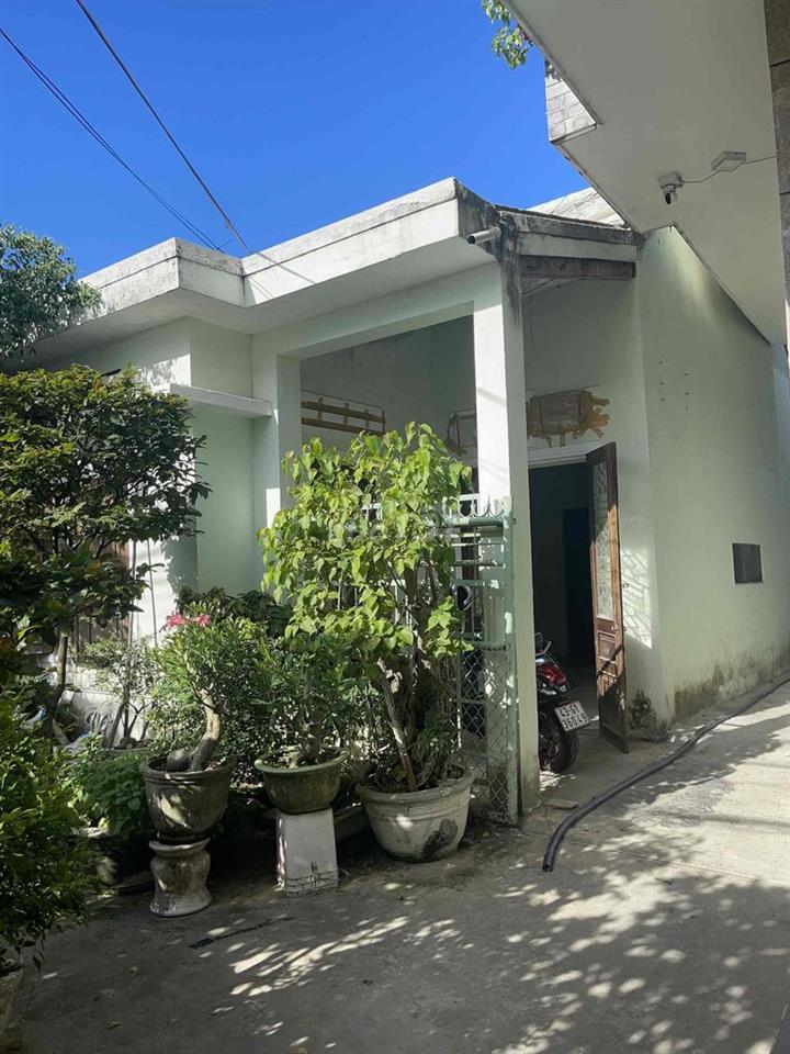 Nhà nguyên căn giá rẻ