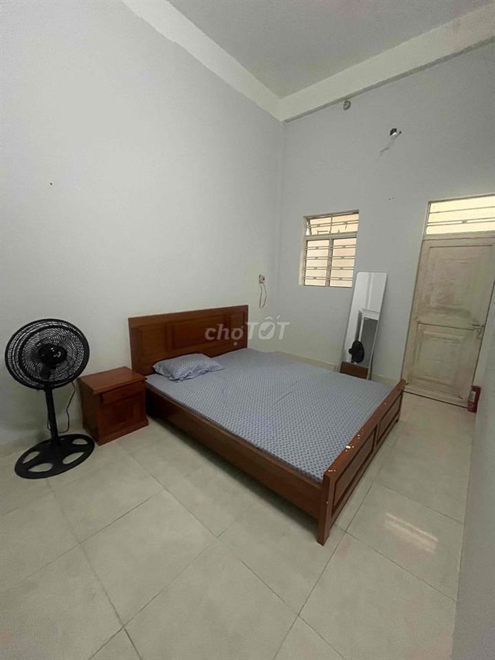 Cho thuê nhà nguyên căn 2 tầng 132m² tại Sơn Trà – 3PN, gần biển, chợ,