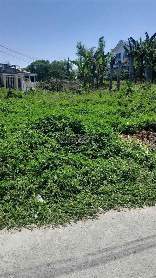 chính chủ cần bán lô đất 