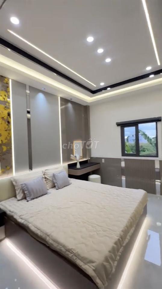 Nhà 1 Trệt 1 Lầu ở KDC cũ Tân Uyên, Uyên Hưng ngay TTHC giá 1tỷ680 