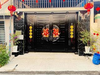 nhà full nội thất xịn