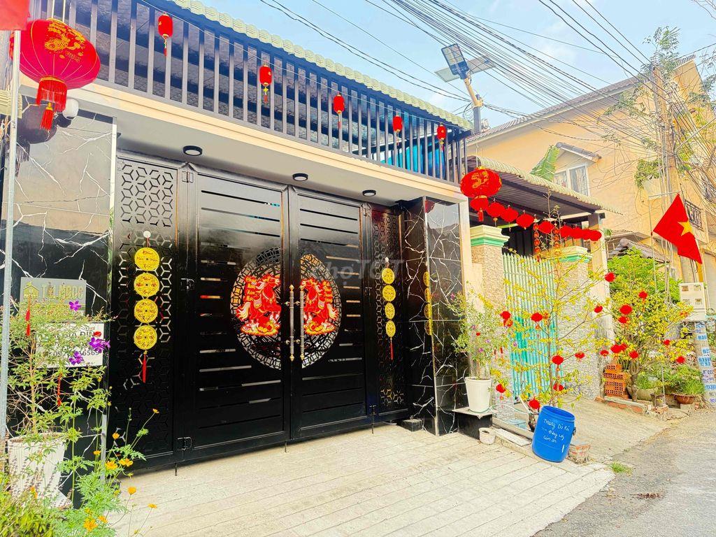 nhà full nội thất xịn