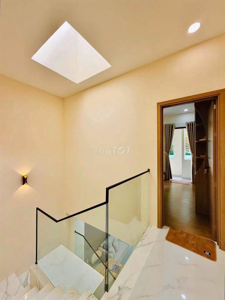NHÀ PHỐ TRUNG TÂM GIÁ NGỘP – CHỈ VỚI 350 TRIỆU