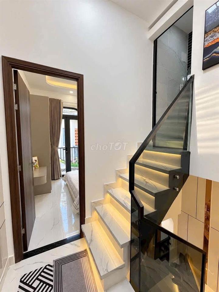 BÁN GẤP NHÀ 1 TRỆT 1 LẦU