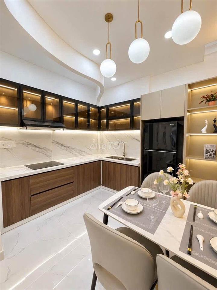BÁN GẤP NHÀ 1 TRỆT 1 LẦU