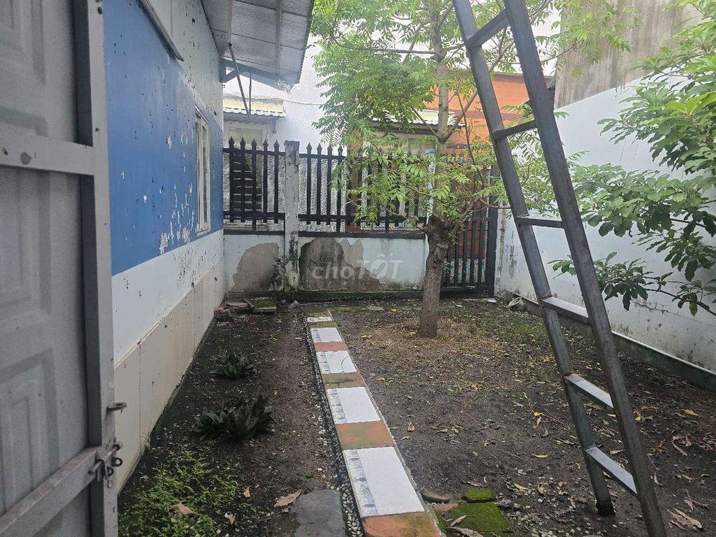 Cần bán nhà
