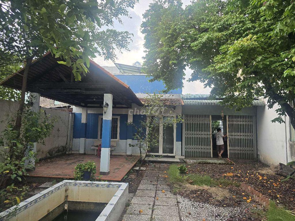 Cần bán nhà