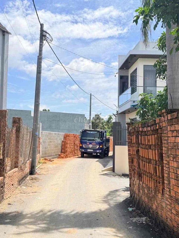 CHỦ GỬI BÁN NHÀ 1T1L (SỔ HOÀN CÔNG).BỬU HOÀ. DT:12x5=60M2. GIÁ: 2tỷ890