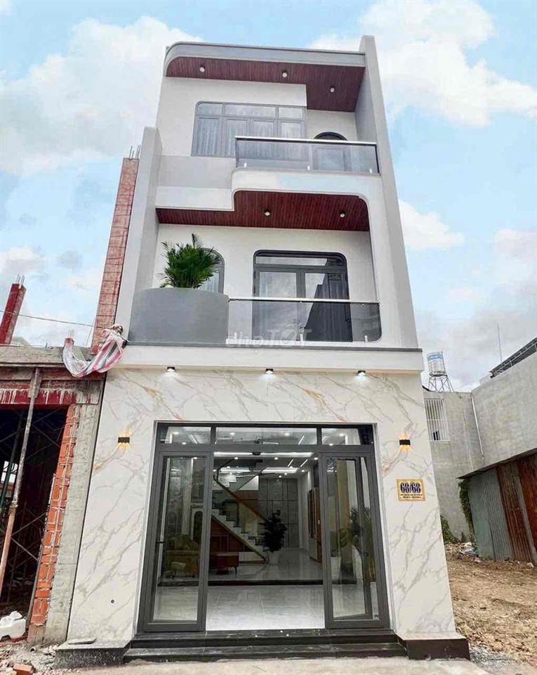 Bán Nhà 1 Trệt 2 Lầu, thổ cư 💯 sổ hoàn công, KDC Hoá An, p. Biên Hoà