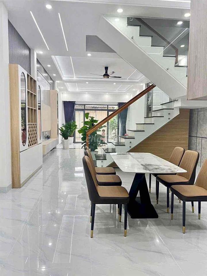 Bán Nhà 1 Trệt 2 Lầu, thổ cư 💯 sổ hoàn công, KDC Hoá An, p. Biên Hoà