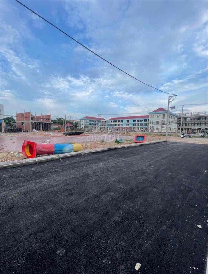 BÁN LÔ ĐẤT RỘNG GẦN TRƯỜNG HỌC P. BIÊN HÒA ( HÓA AN CŨ)