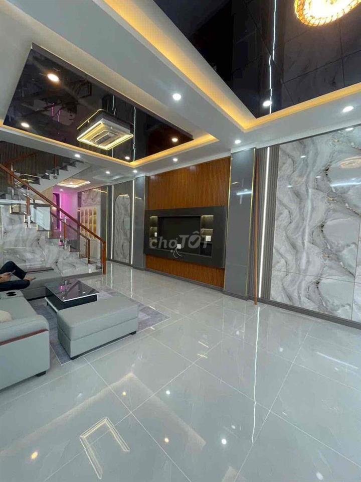 BÁN NHÀ 1LẦU 1TRỆT SỔ RIÊNG HOÀN CÔNG PHƯỜNG HOÁ AN. Hướng nam
