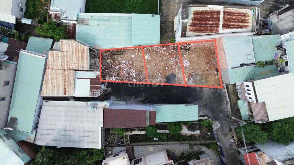 chủ kẹt tiền cần bán nền đất 70m ngay kdc Văn Hoa Villa